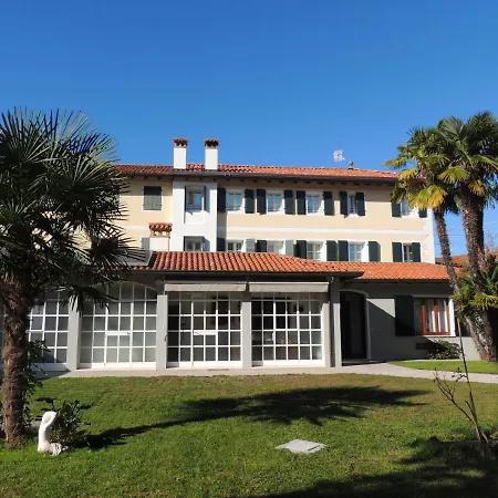 Ginkgo Affittacamere 3*